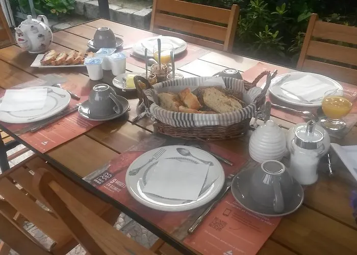 La Maison D'adam Couette-café